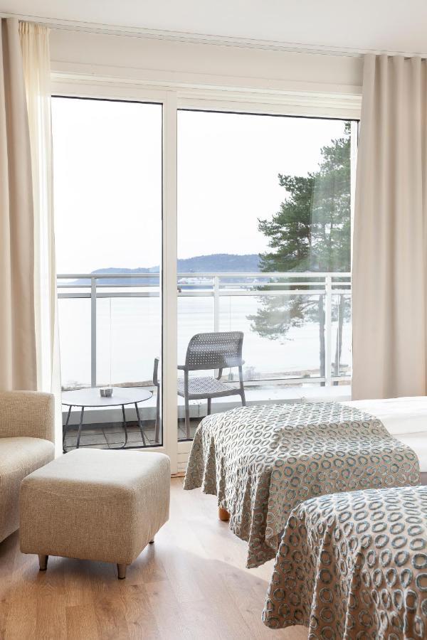 Rosfjord Strandhotel Lyngdal Esterno foto